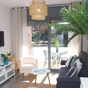  Apartament Seahomes Vacations, Beach&pool, In Fenals
