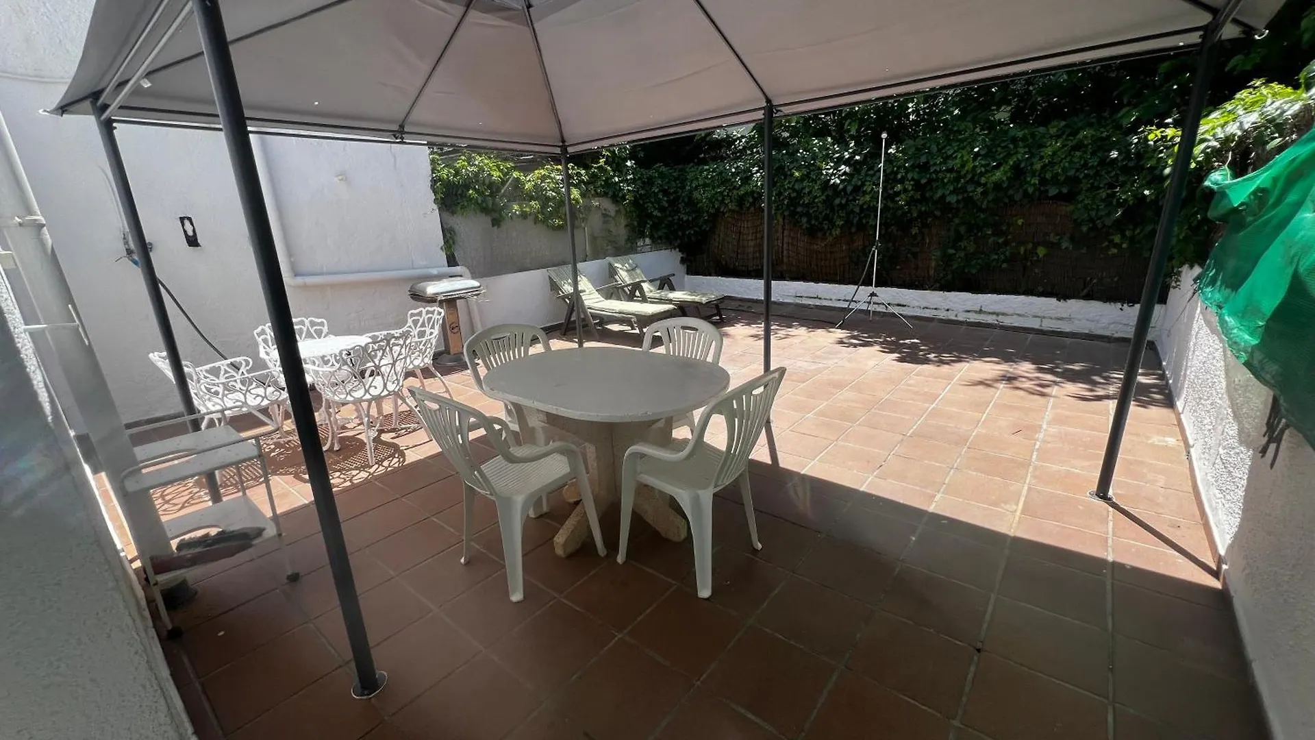 Apartamentos La Isla Lloret de Mar
