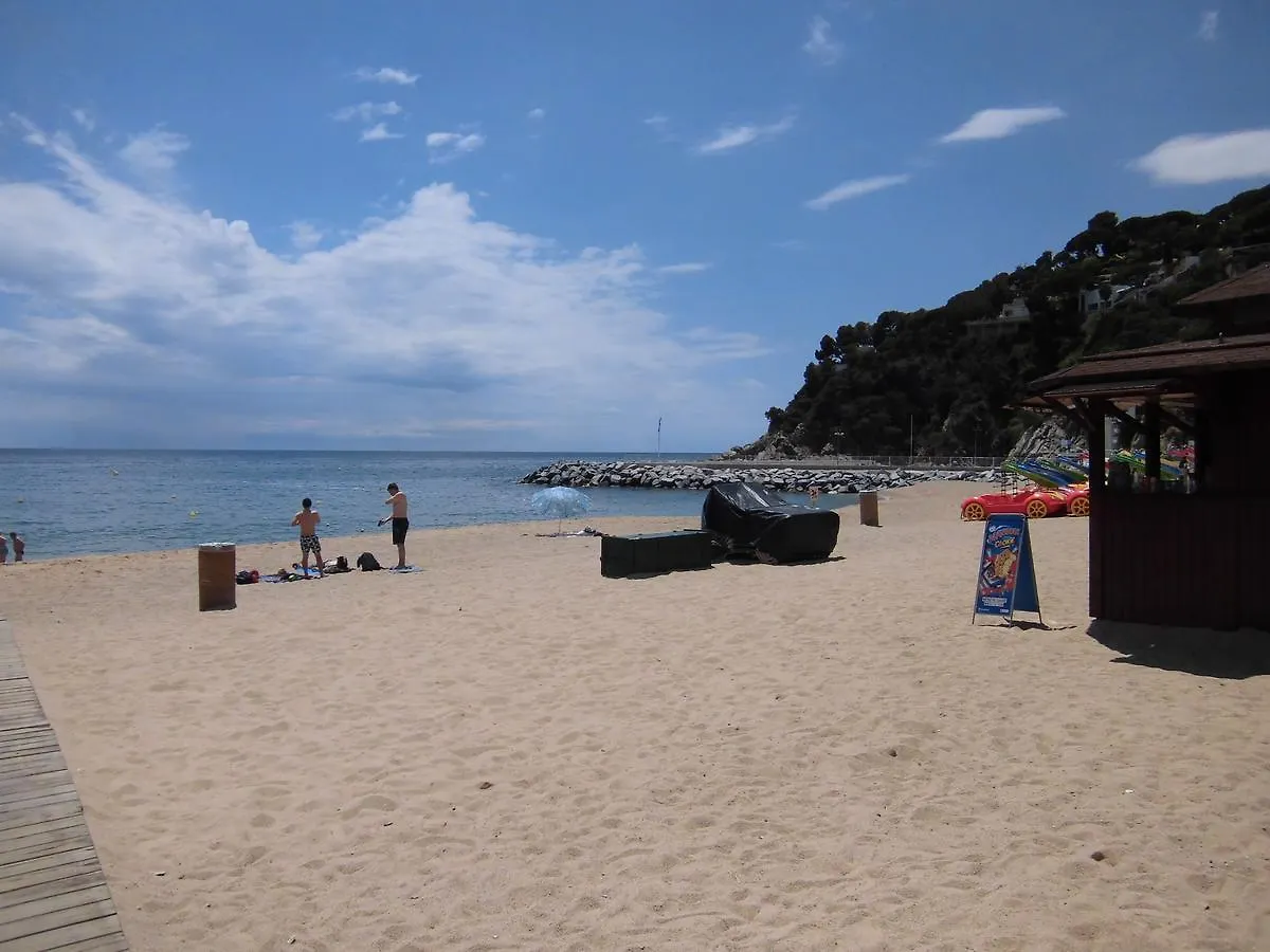 Apartment Apartamentos La Isla Lloret de Mar